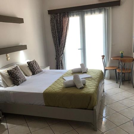 Poseidon Apartments Agia Efimia エクステリア 写真