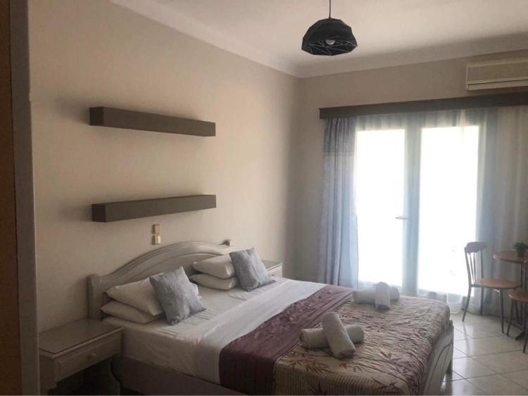 Poseidon Apartments Agia Efimia エクステリア 写真