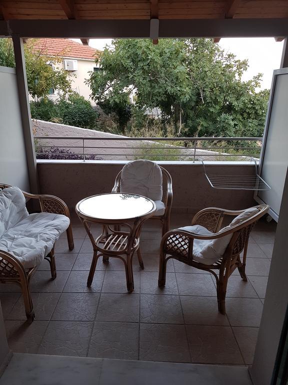 Poseidon Apartments Agia Efimia エクステリア 写真